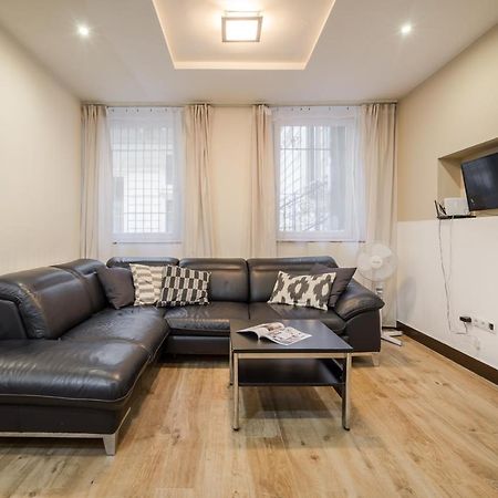 Dolly'S Duplex Home Budapest Exterior foto