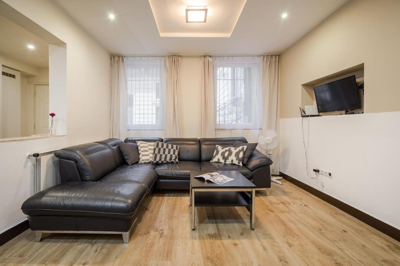 Dolly'S Duplex Home Budapest Exterior foto